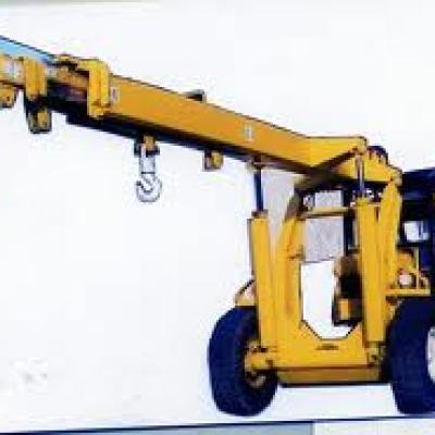 Hydraulic Crane Pick Up And Carry Up To 50000kg